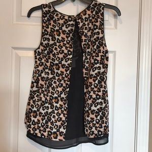 H&M Tops - Leopard print tank with split back H&M Tops - Leopard print tank with split back